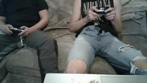 Snapshot of collegebroa chatting on October 1, 2025, 12:27 am collegebroa online show from October 1, 2025, 12:27 am