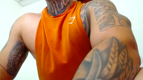 Snapshot of colombian_monster_cock chatting on January 8, 2025, 6:20 pm camilo online show from January 8, 2025, 6:20 pm