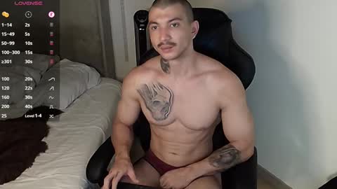 Snapshot of colombianmuscle8 chatting on February 3, 2025, 3:31 am colombianmuscle8 online show from February 3, 2025, 3:31 am