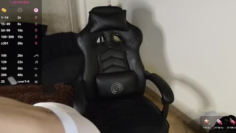 Snapshot of colombianmuscle8 chatting on February 21, 2025, 3:12 am colombianmuscle8 online show from February 21, 2025, 3:12 am