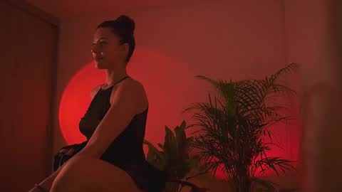 Snapshot of colouristic chatting on March 2, 2025, 12:09 am Laura online show from March 2, 2025, 12:09 am