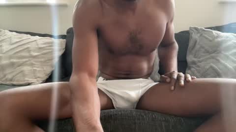 Snapshot of comedinewithme118 chatting on November 12, 2025, 10:37 am comedinewithme118 online show from November 12, 2025, 10:37 am