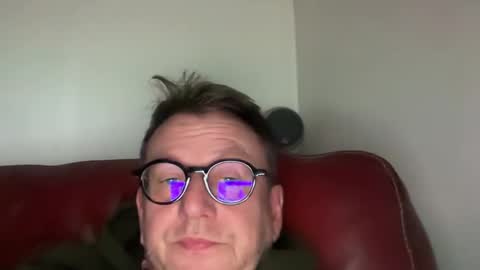 Snapshot of compay69 chatting on January 4, 2025, 3:28 pm compay69 online show from January 4, 2025, 3:28 pm