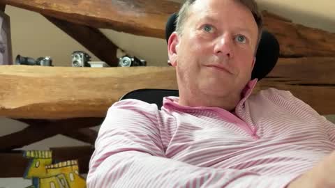 Snapshot of compay69 chatting on February 8, 2025, 1:54 pm compay69 online show from February 8, 2025, 1:54 pm