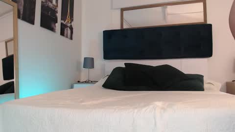 Connie online show from December 20, 2024, 10:43 pm