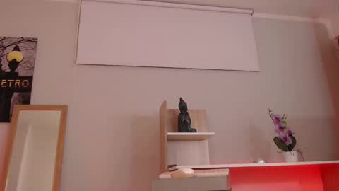 Connie online show from December 29, 2024, 1:34 am