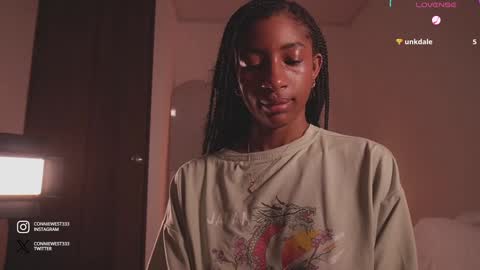 Snapshot of connie_west0 chatting on December 23, 2024, 8:03 pm independent model online show from December 23, 2024, 8:03 pm