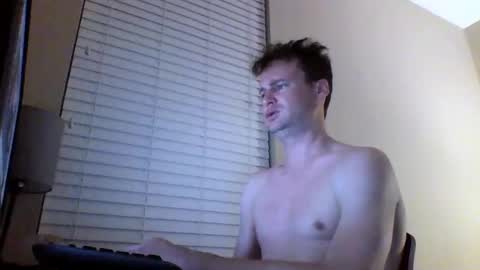 Snapshot of cooldude122222 chatting on December 28, 2024, 7:00 am cooldude122222 online show from December 28, 2024, 7:00 am