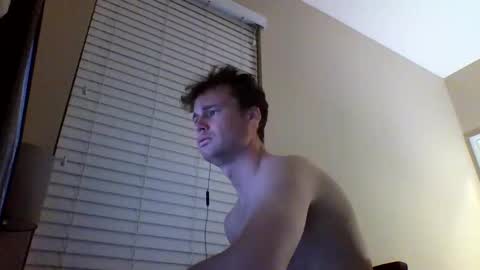 Snapshot of cooldude122222 chatting on January 21, 2025, 6:54 am cooldude122222 online show from January 21, 2025, 6:54 am