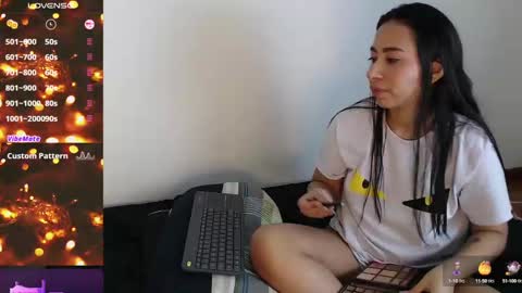 Snapshot of coraline2911 chatting on December 19, 2024, 10:56 am coraline2911 online show from December 19, 2024, 10:56 am