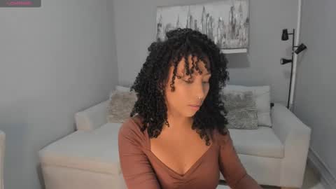Snapshot of corinnah chatting on March 12, 2025, 12:04 pm Cori online show from March 12, 2025, 12:04 pm