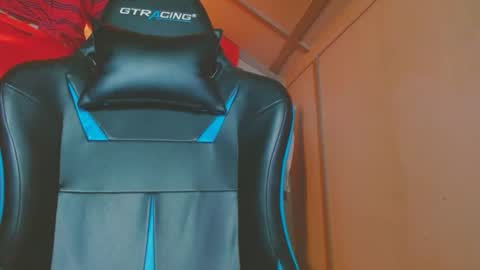 Snapshot of cosmicjones88 chatting on March 10, 2025, 2:50 am cosmicjones88 online show from March 10, 2025, 2:50 am