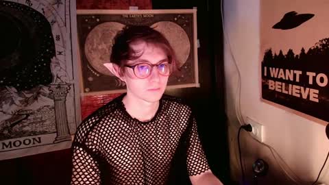 Snapshot of cosmonudes chatting on January 10, 2025, 5:13 pm Barry online show from January 10, 2025, 5:13 pm