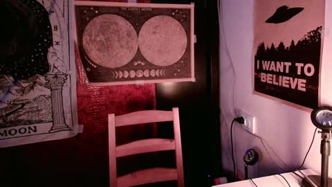 Snapshot of cosmonudes chatting on January 11, 2025, 10:40 pm Barry online show from January 11, 2025, 10:40 pm