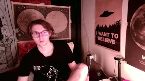 Snapshot of cosmonudes chatting on January 25, 2025, 10:28 pm Barry online show from January 25, 2025, 10:28 pm