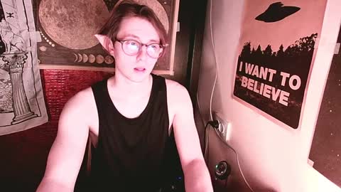 Snapshot of cosmonudes chatting on January 31, 2025, 12:28 am Barry online show from January 31, 2025, 12:28 am