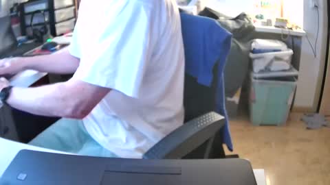 crazystef42 online show from January 22, 2025, 7:03 am