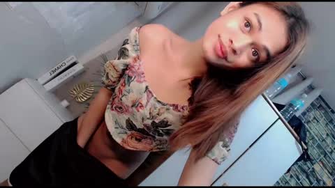 Delilah online show from October 25, 2025, 9:39 am