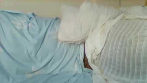 Snapshot of creamyy_pussy chatting on December 11, 2024, 12:33 am creamyy_pussy online show from December 11, 2024, 12:33 am