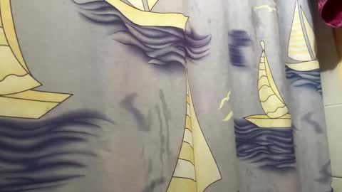 Snapshot of cris2428 chatting on February 1, 2025, 5:28 am cris2428 online show from February 1, 2025, 5:28 am