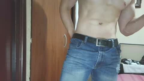 Snapshot of cris2428 chatting on February 26, 2025, 1:11 am cris2428 online show from February 26, 2025, 1:11 am