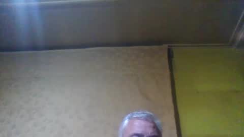 Snapshot of crmperez chatting on February 20, 2025, 1:57 am crmperez online show from February 20, 2025, 1:57 am