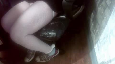 Snapshot of crossdresser_krystal chatting on December 9, 2024, 12:30 pm crossdresser krystal online show from December 9, 2024, 12:30 pm