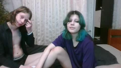 Snapshot of crystal_porn_love chatting on January 23, 2025, 4:41 am Crystal and Marcl online show from January 23, 2025, 4:41 am