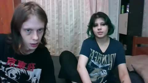 Snapshot of crystal_porn_love chatting on February 6, 2025, 11:26 pm Crystal and Marcl online show from February 6, 2025, 11:26 pm