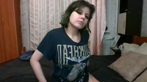 Snapshot of crystal_porn_love chatting on February 24, 2025, 11:41 pm Crystal and Marcl online show from February 24, 2025, 11:41 pm