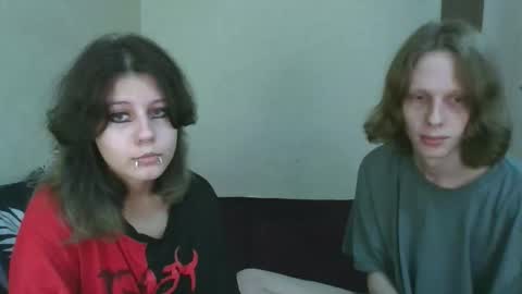 Snapshot of crystal_porn_love chatting on October 21, 2025, 11:05 pm Crystal and Marcl online show from October 21, 2025, 11:05 pm