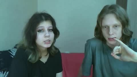 Snapshot of crystal_porn_love chatting on October 31, 2025, 11:00 am Crystal and Marcl online show from October 31, 2025, 11:00 am