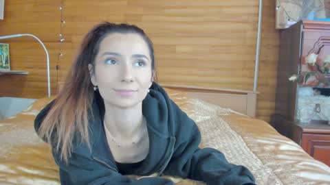 Snapshot of crystalnut chatting on January 31, 2025, 3:52 am Maria online show from January 31, 2025, 3:52 am