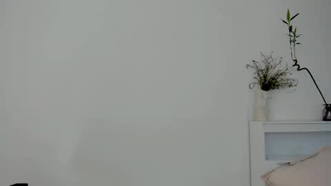 Snapshot of crystalnut chatting on September 9, 2025, 3:17 am Maria online show from September 9, 2025, 3:17 am