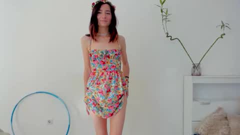 Snapshot of crystalnut chatting on September 15, 2025, 2:55 am Maria online show from September 15, 2025, 2:55 am