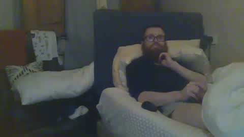 Snapshot of cs014g8493 chatting on February 26, 2025, 12:27 am chris online show from February 26, 2025, 12:27 am