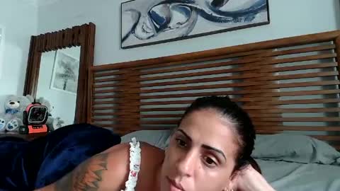 cubanrican1 online show from September 25, 2025, 5:49 pm