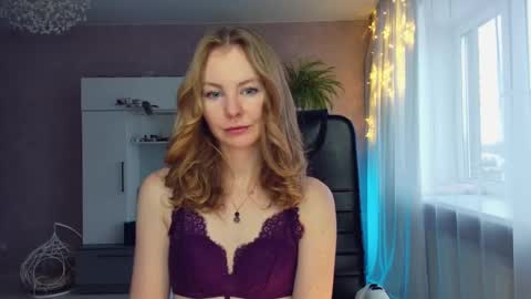 Snapshot of cuddle_kitten chatting on December 12, 2024, 7:08 am Alexia online show from December 12, 2024, 7:08 am
