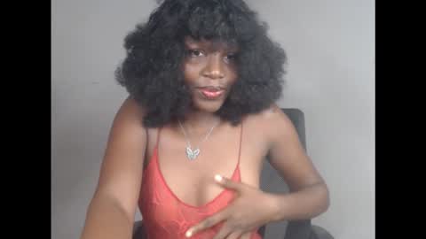 sophie online show from October 23, 2025, 8:13 am