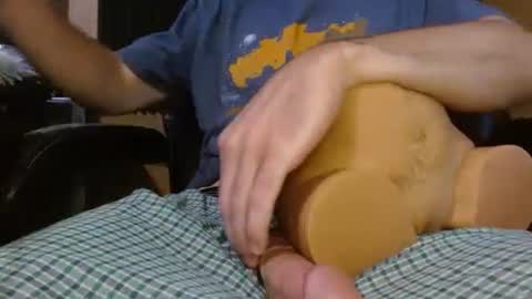 Snapshot of cumshard35 chatting on October 12, 2025, 6:18 pm cumshard35 online show from October 12, 2025, 6:18 pm