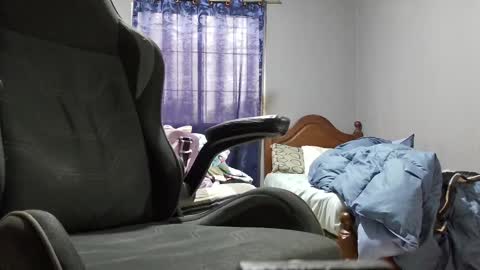 Snapshot of cumtribute4ubitch chatting on October 1, 2025, 9:43 pm cumtribute4ubitch online show from October 1, 2025, 9:43 pm