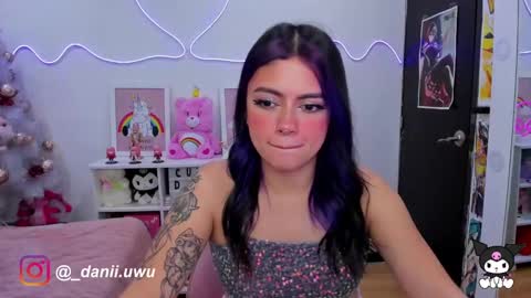 Snapshot of cute_dani__ chatting on December 9, 2024, 10:22 am Dani  online show from December 9, 2024, 10:22 am