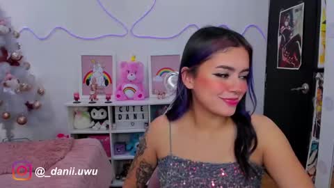 Snapshot of cute_dani__ chatting on December 24, 2024, 12:33 pm Dani  online show from December 24, 2024, 12:33 pm