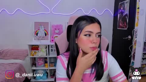 Snapshot of cute_dani__ chatting on February 24, 2025, 9:52 pm Dani  online show from February 24, 2025, 9:52 pm