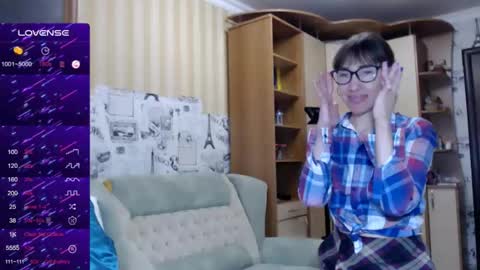 Snapshot of cute_lion_ chatting on February 17, 2025, 11:34 am cute_lion_ online show from February 17, 2025, 11:34 am