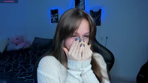 Snapshot of cute_little_ass chatting on October 6, 2025, 2:14 pm Emily online show from October 6, 2025, 2:14 pm