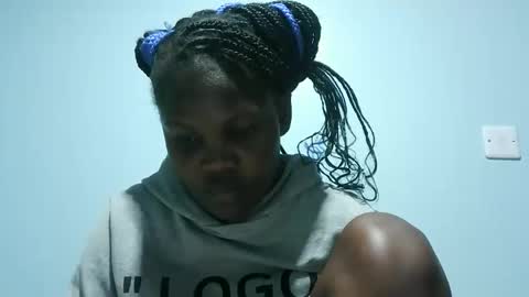 Snapshot of cute_roxie chatting on February 21, 2025, 10:26 pm cute_roxie online show from February 21, 2025, 10:26 pm