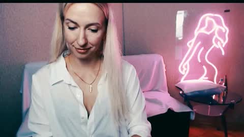 Snapshot of cute_smile_shy chatting on September 8, 2025, 5:34 pm cute_smile_shy online show from September 8, 2025, 5:34 pm