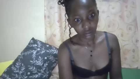 Snapshot of cute_xeniah chatting on September 29, 2025, 11:09 pm cute_xeniah online show from September 29, 2025, 11:09 pm