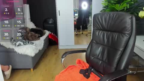 Snapshot of cutee_lexy chatting on November 20, 2025, 6:18 pm Lexy online show from November 20, 2025, 6:18 pm